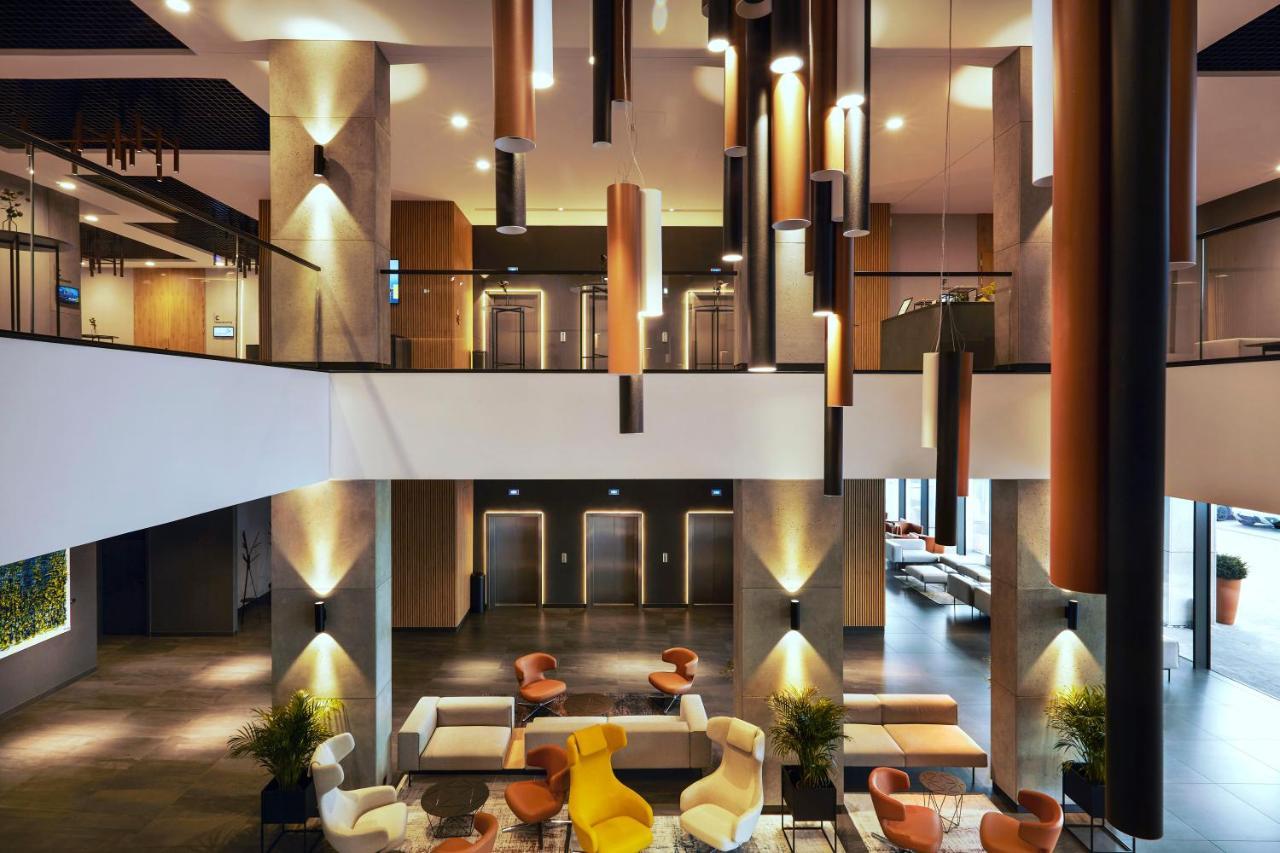 Q Hotel Plus Wroclaw Bielany Bielany Wrocławskie Extérieur photo