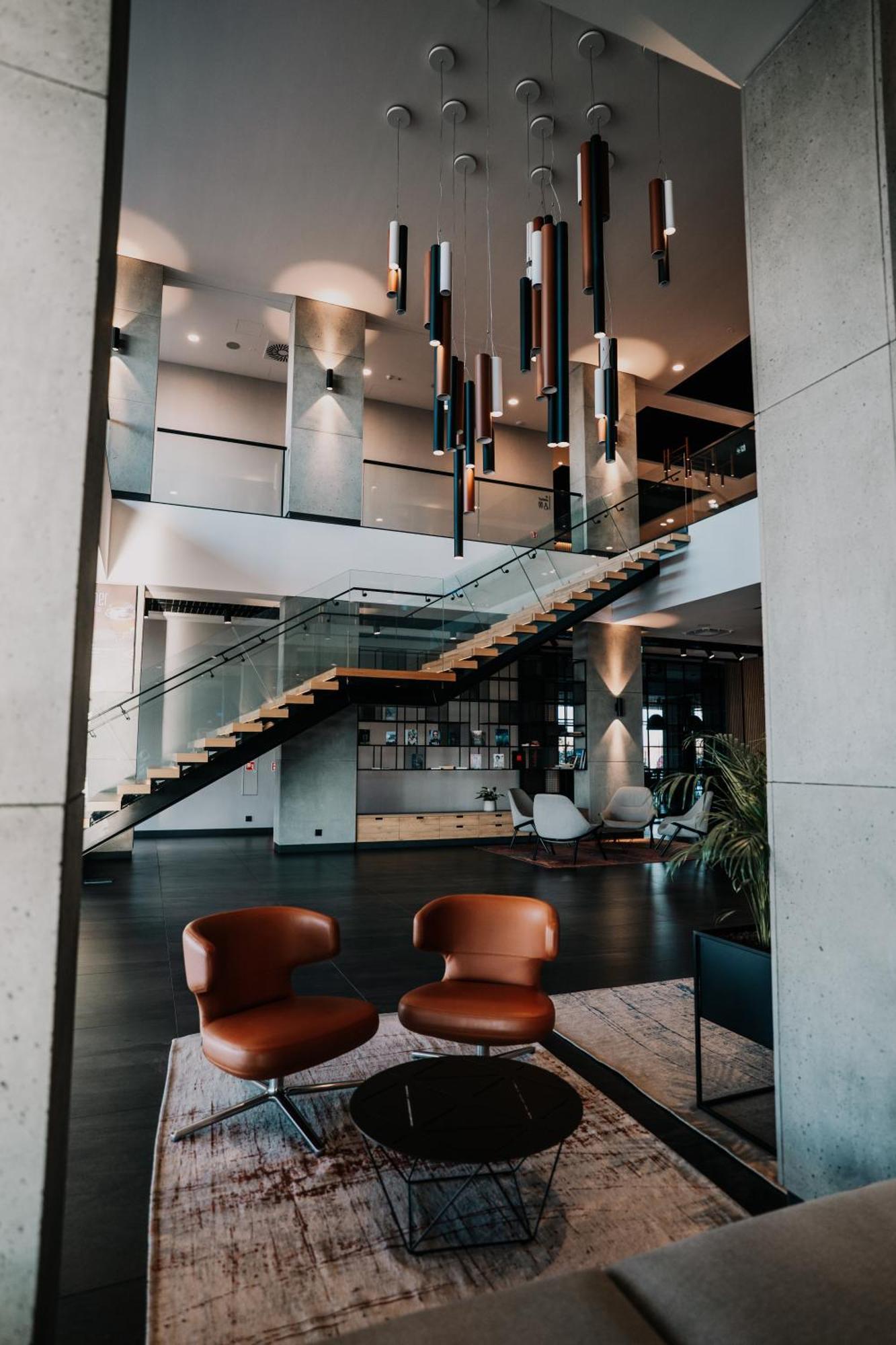 Q Hotel Plus Wroclaw Bielany Bielany Wrocławskie Extérieur photo